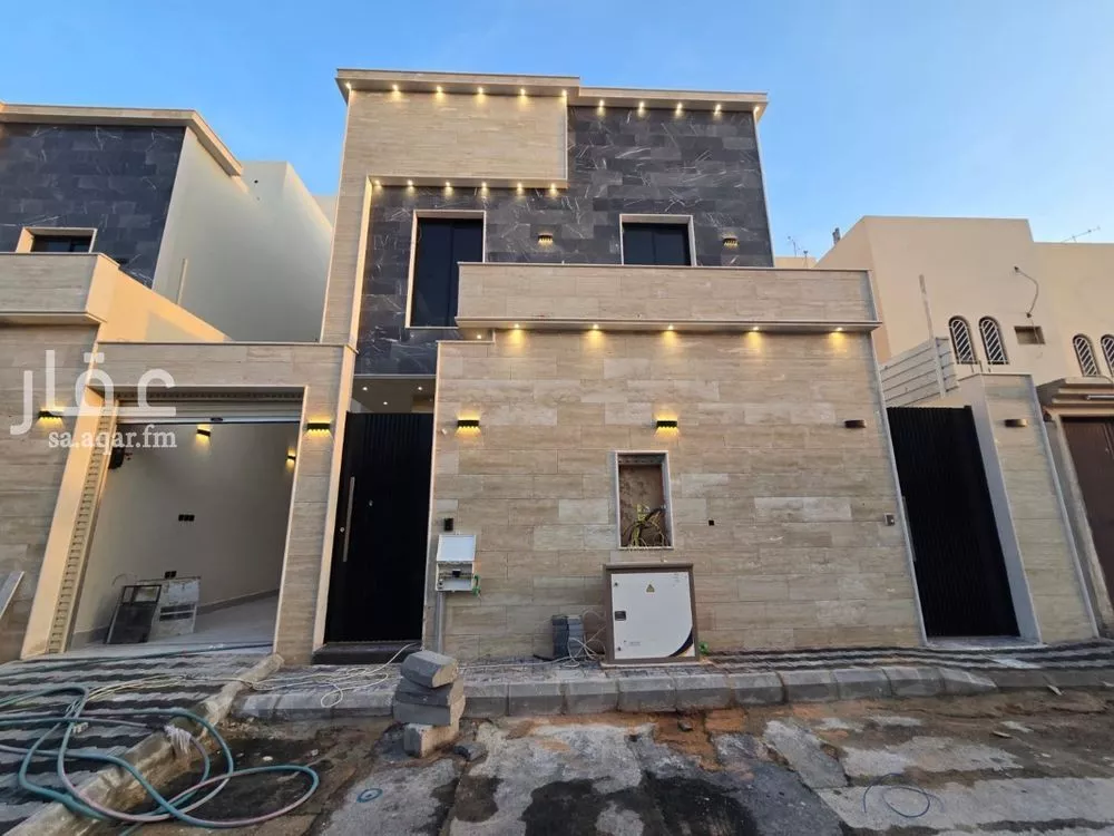 4 bedroom villa in Al Andalus, Riyadh 9