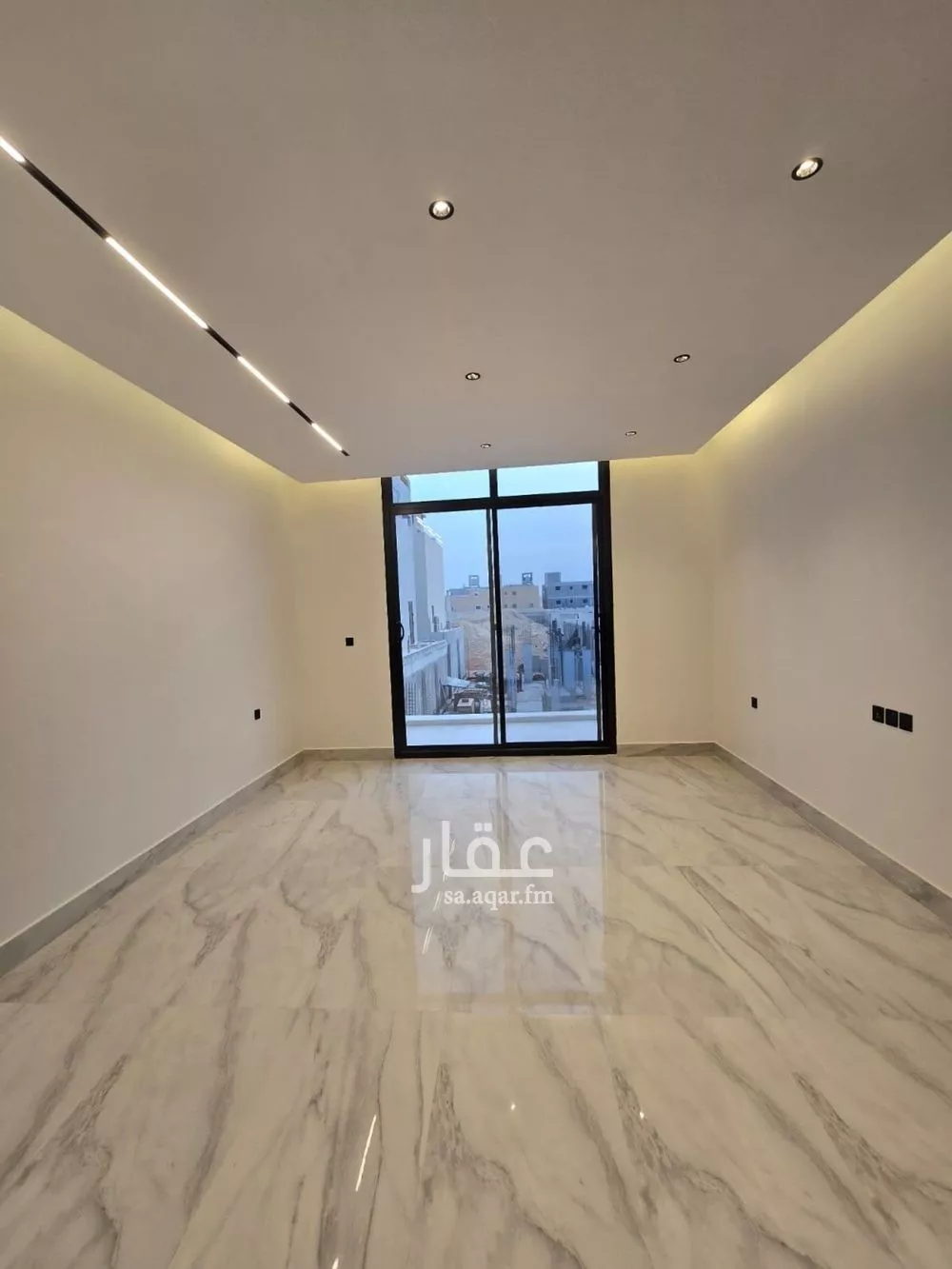 5 bedroom villa in Al Narjis 2