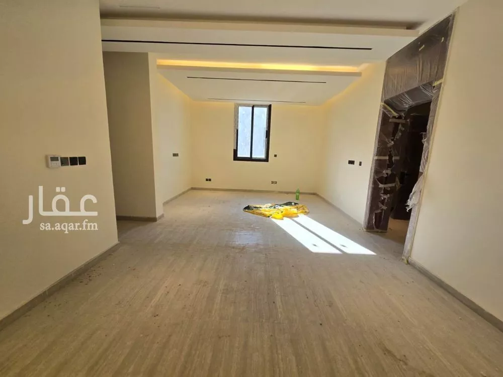 دور 4 غرف في الملقا 4