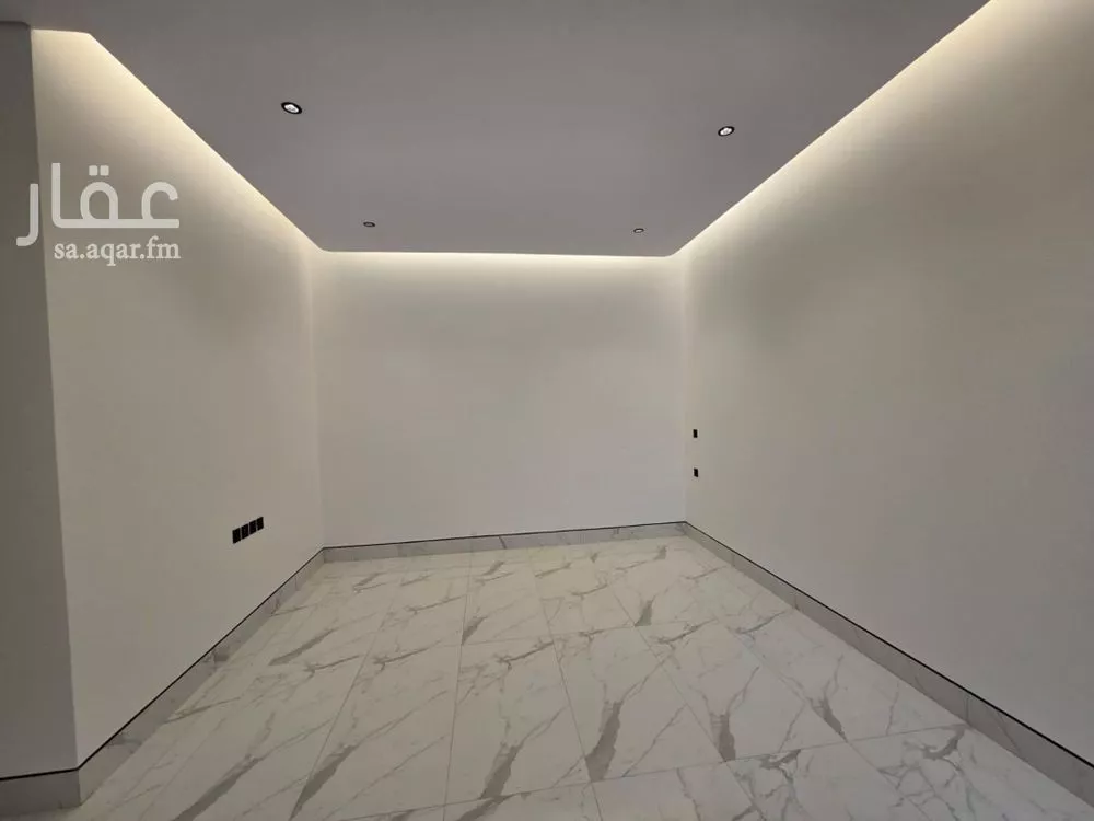 فيلا 5 غرف في النرجس 5