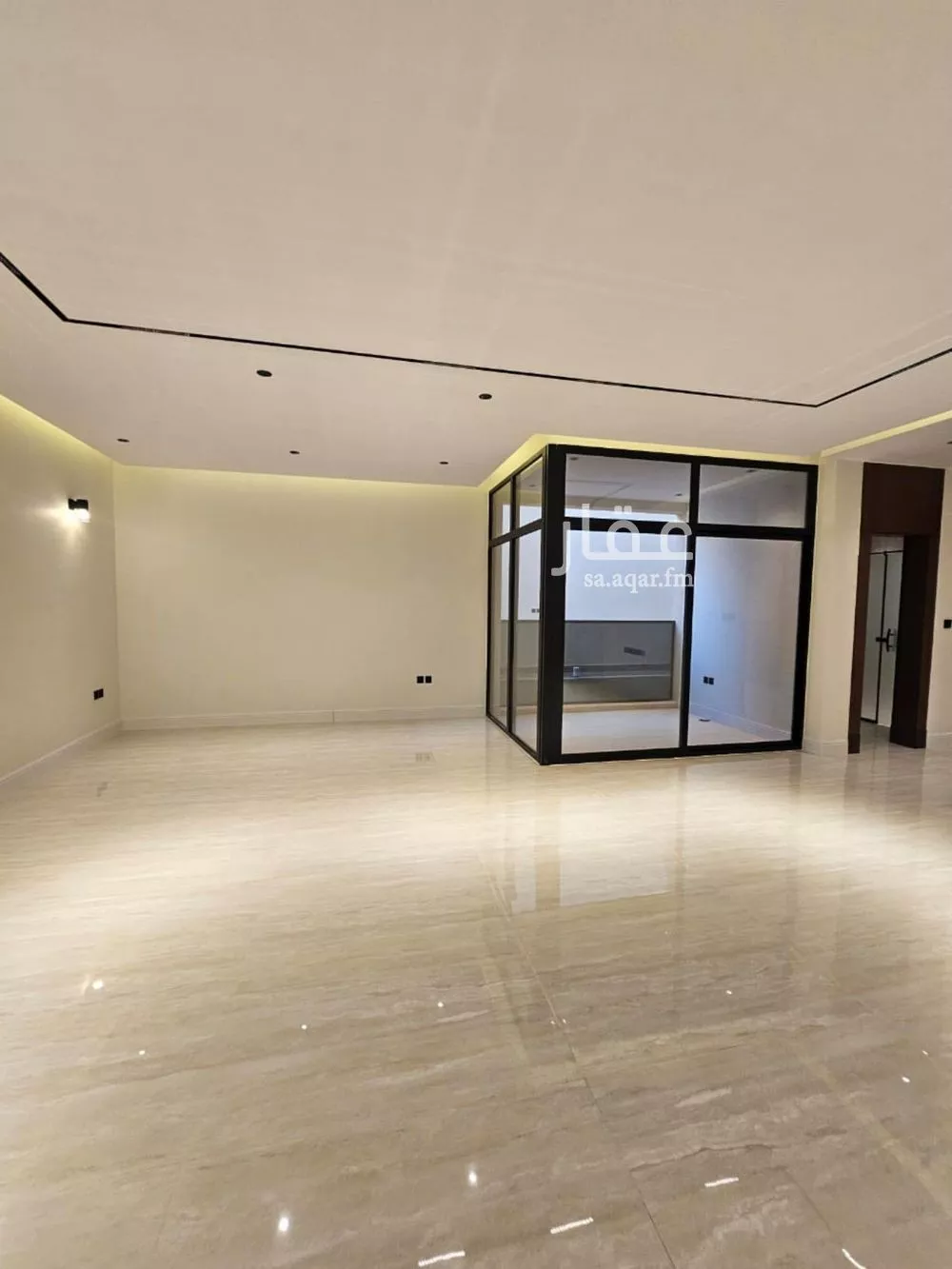 فيلا 4 غرف في النرجس 5