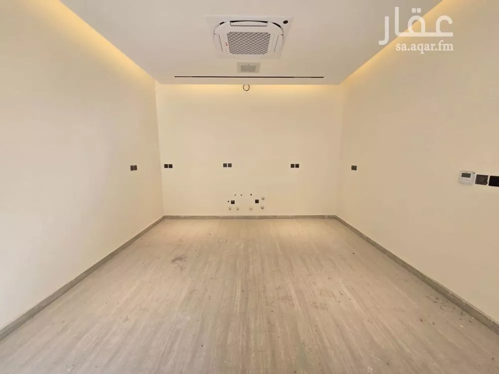 دور 4 غرف في الملقا 2