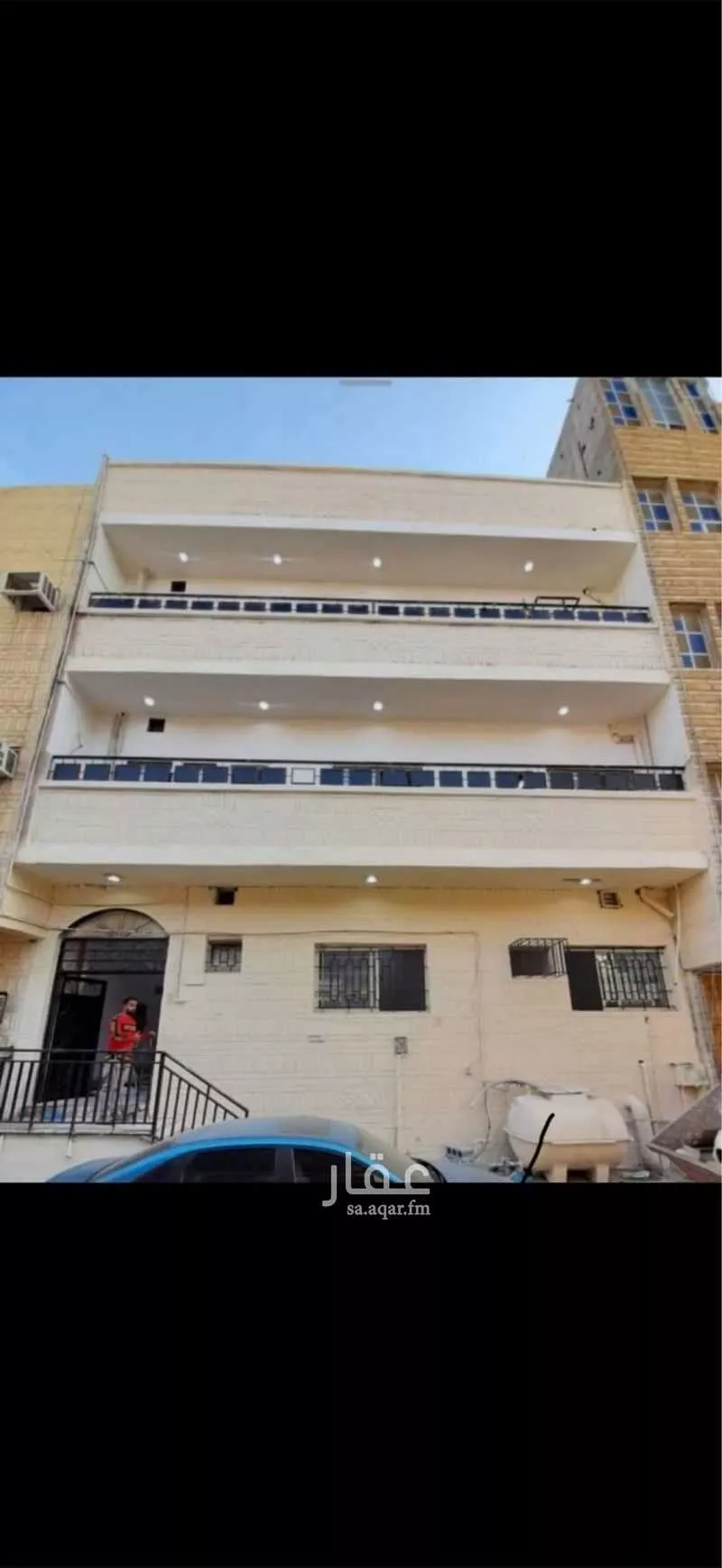 162 sqm building in Al Adamah