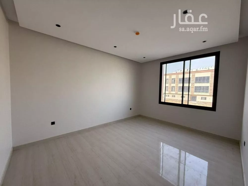 5 bedroom apartment in Al Hazm, Riyadh 4