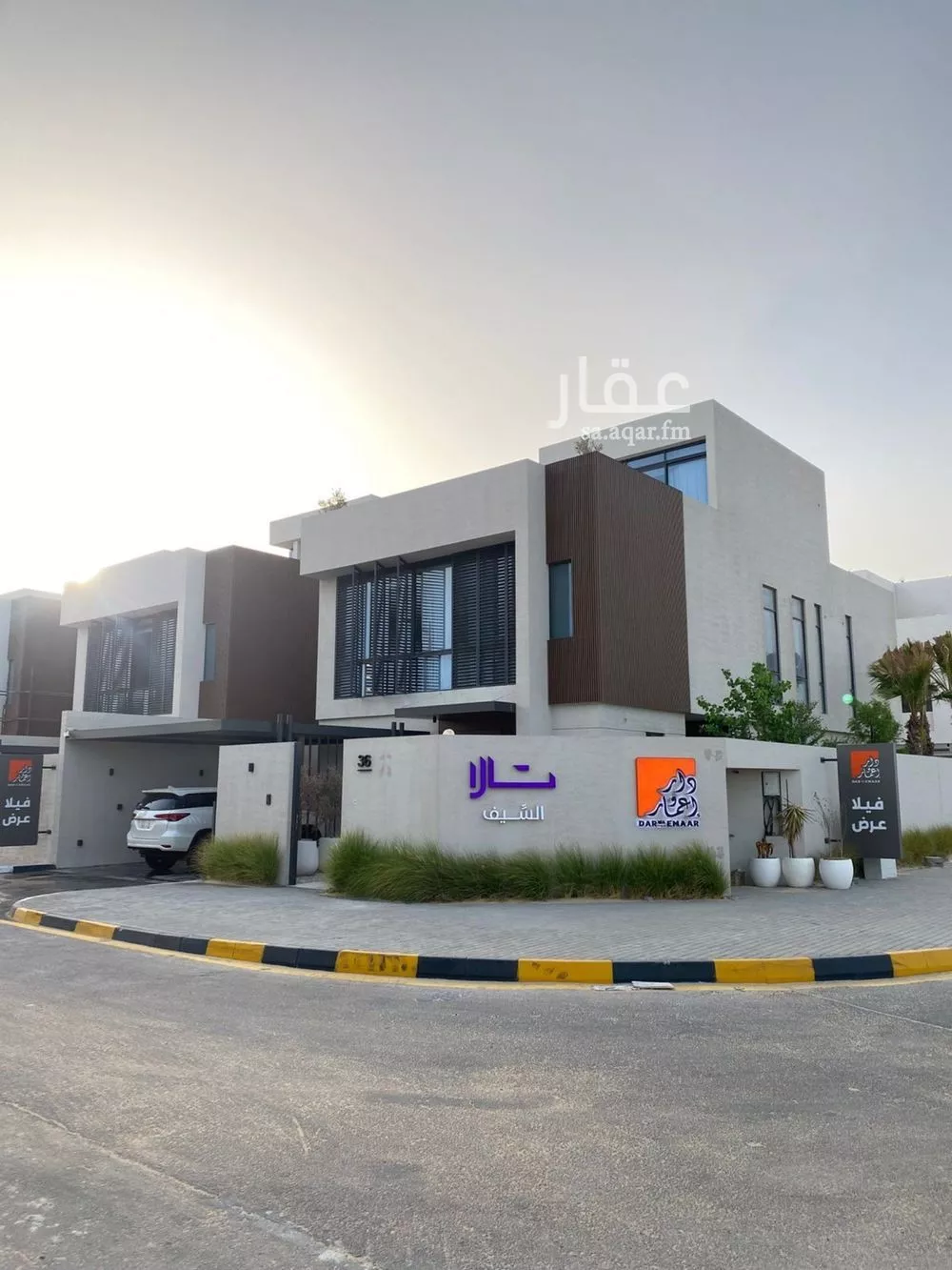 فيلا 5 غرف في السيف 1