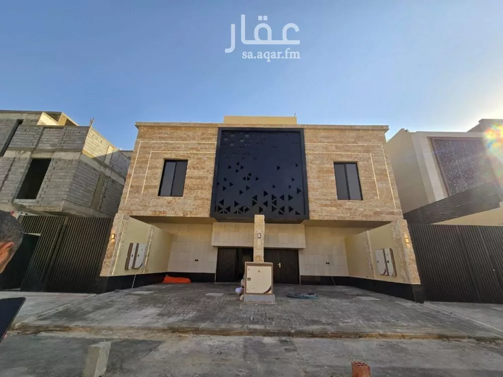 3 bedroom floor in Tuwaiq 1
