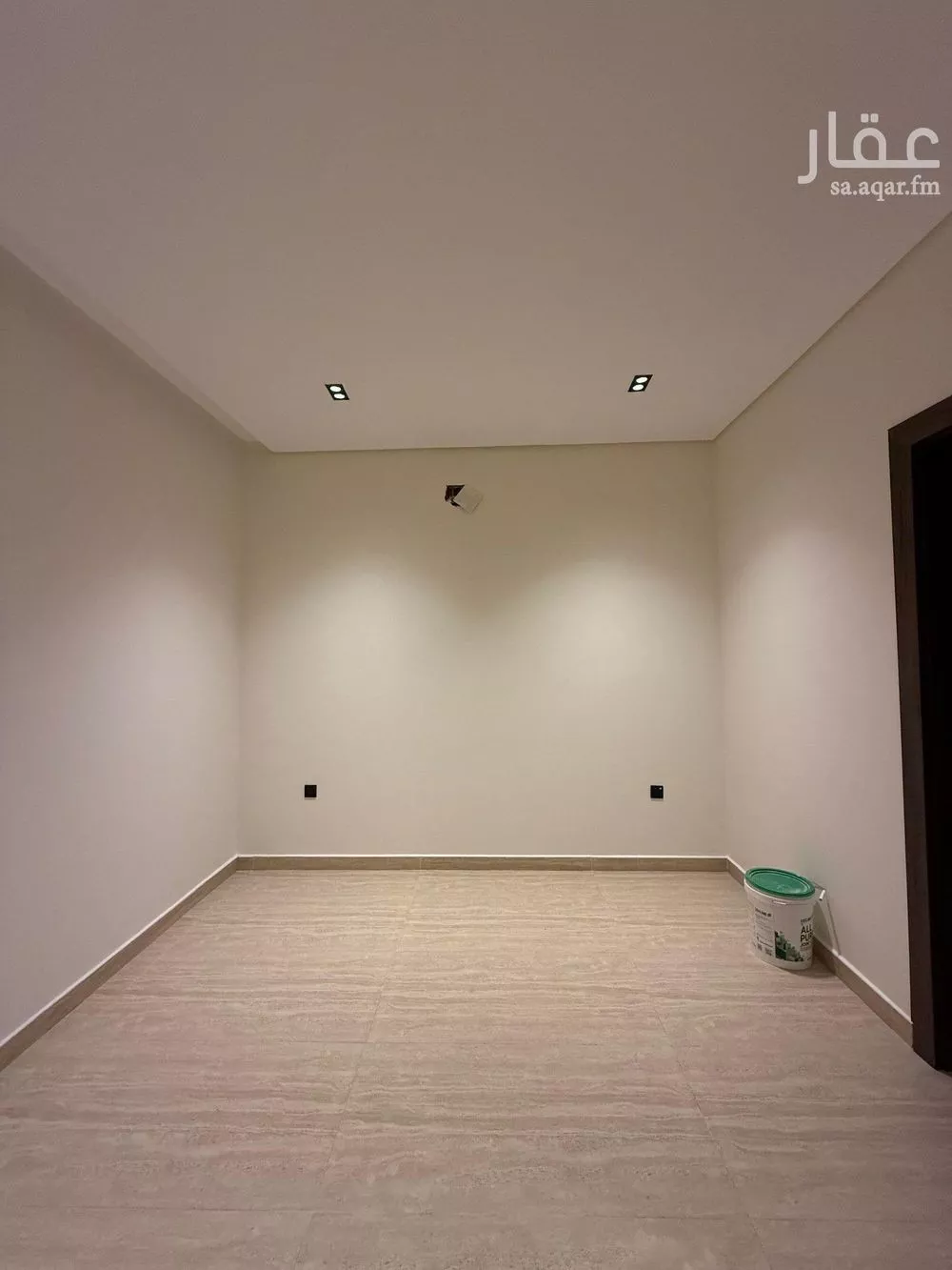 4 bedroom villa in As Suwaidi Al Gharabi, Riyadh 9