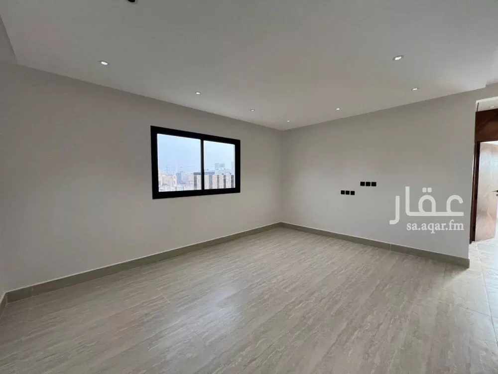 دوبلكس 5 غرف في طويق 4