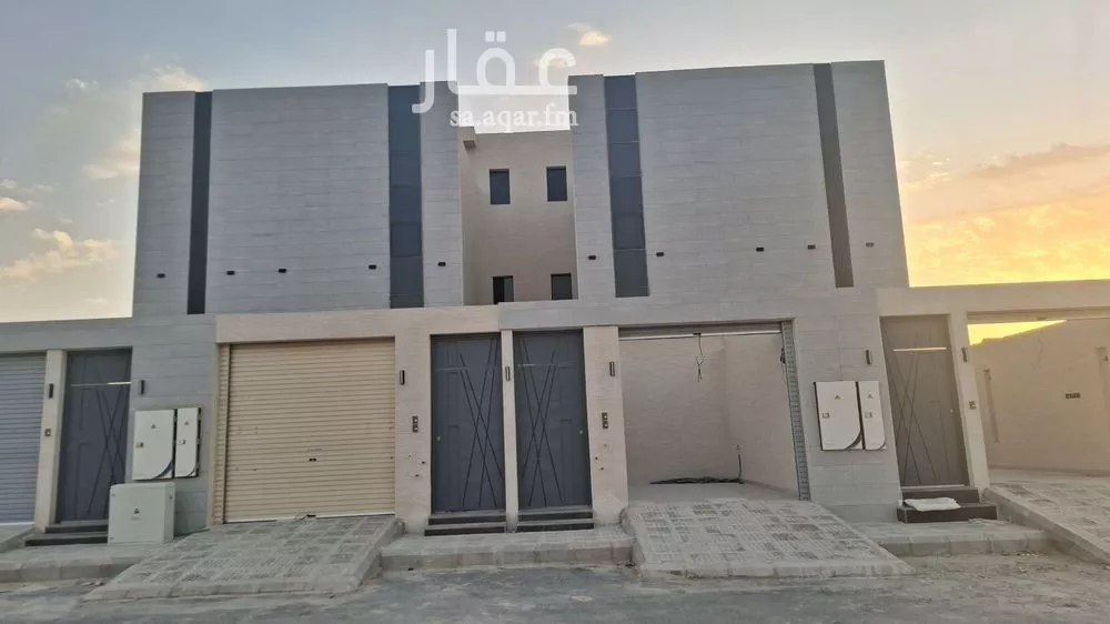 3 bedroom floor in Dahiat Namar 1