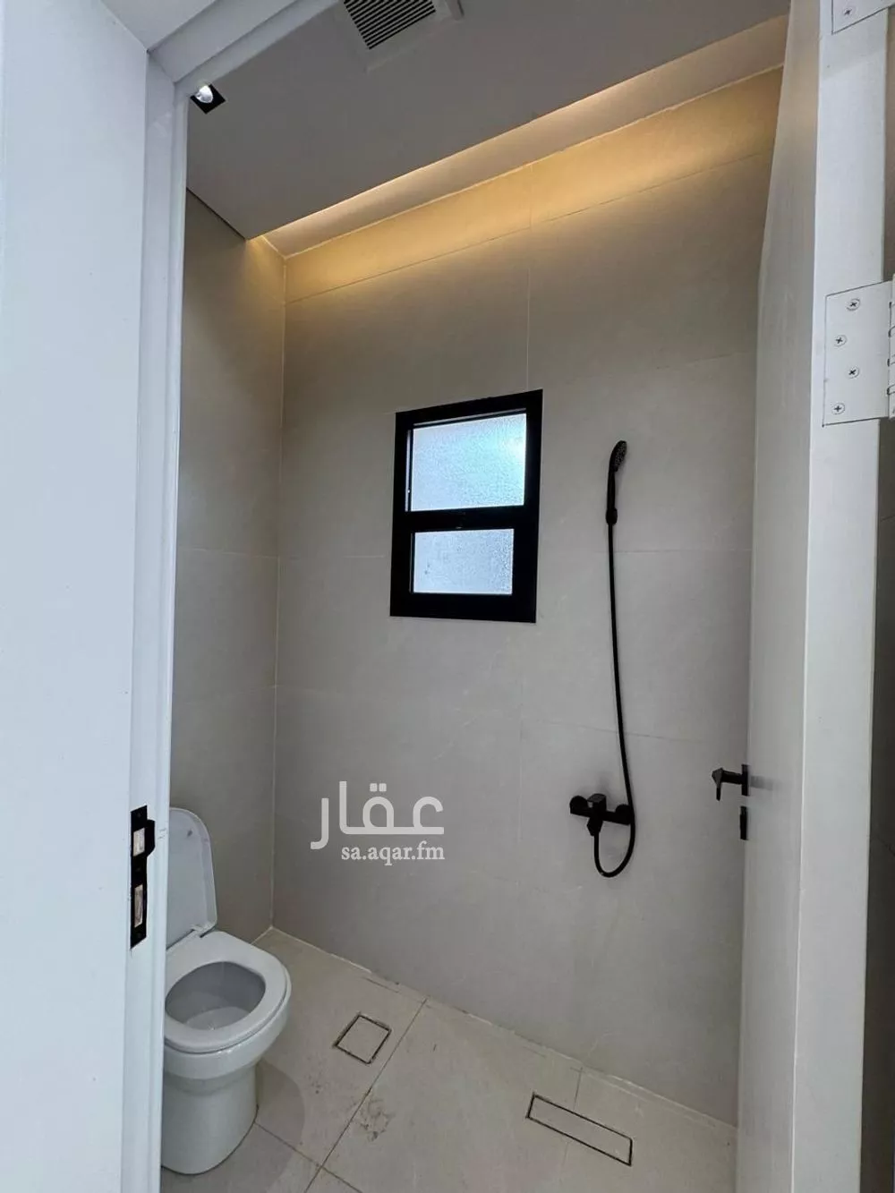 دور 4 غرف في السويدي 2