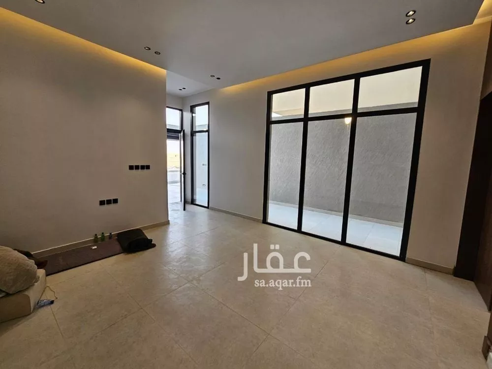 7 bedroom villa in Al Janadriyah, Riyadh 10