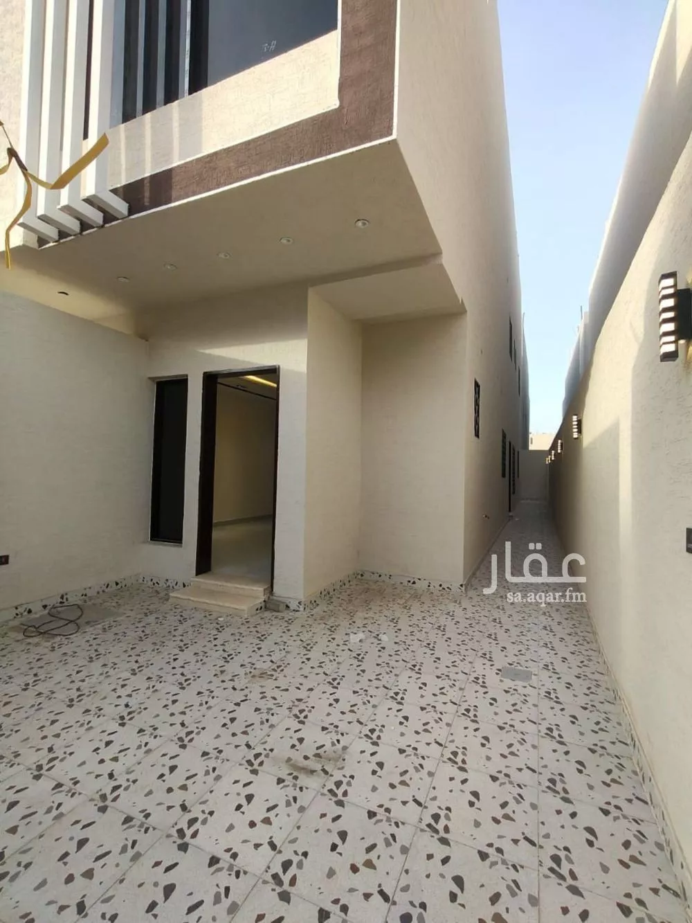 شقة 5 غرف في بدر 2