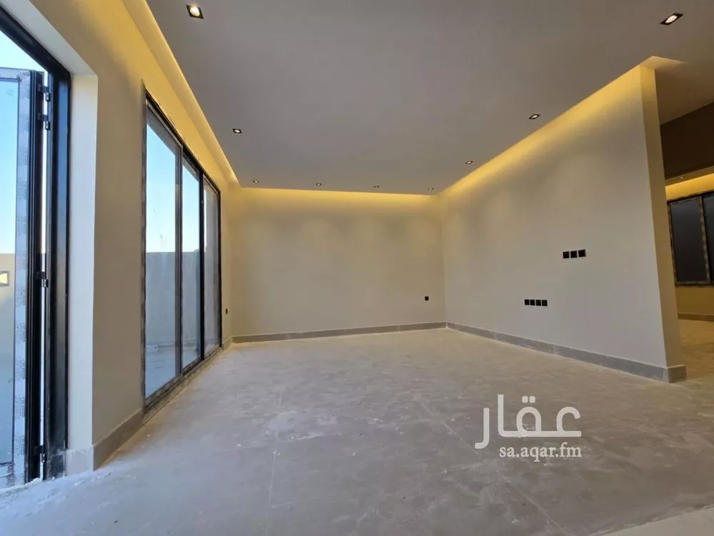 فيلا 5 غرف في الخليج 2