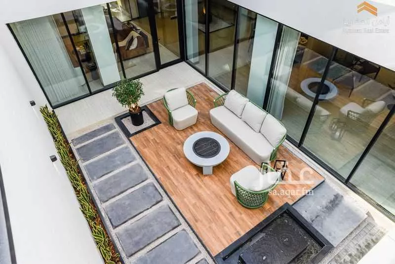 فيلا 5 غرف في السيف 2