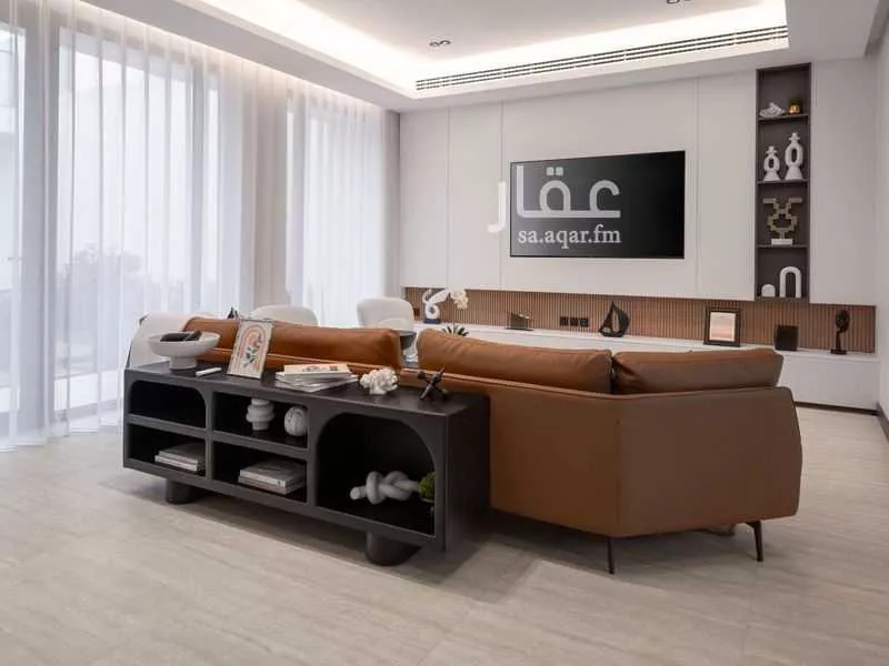 فيلا 5 غرف في السيف 5