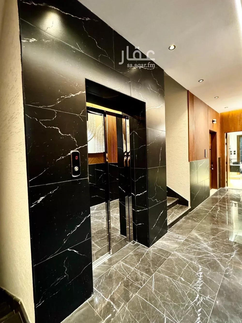 شقة 4 غرف في الروضة 4