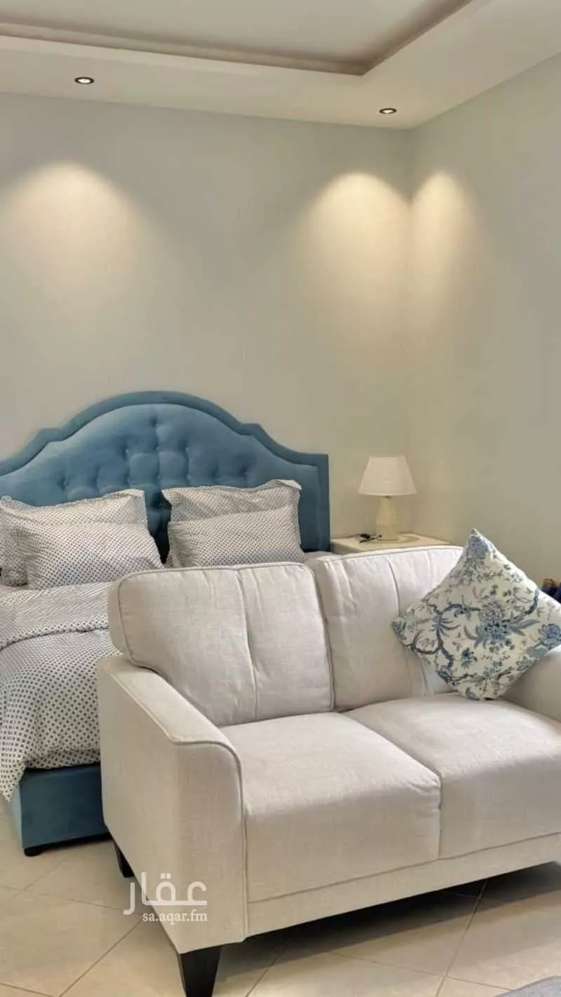 3 bedroom apartment in Al Malqa 5