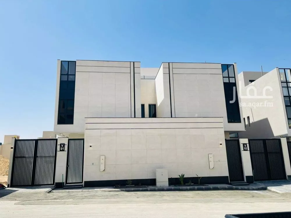 6 bedroom villa in Ash Sharq 2