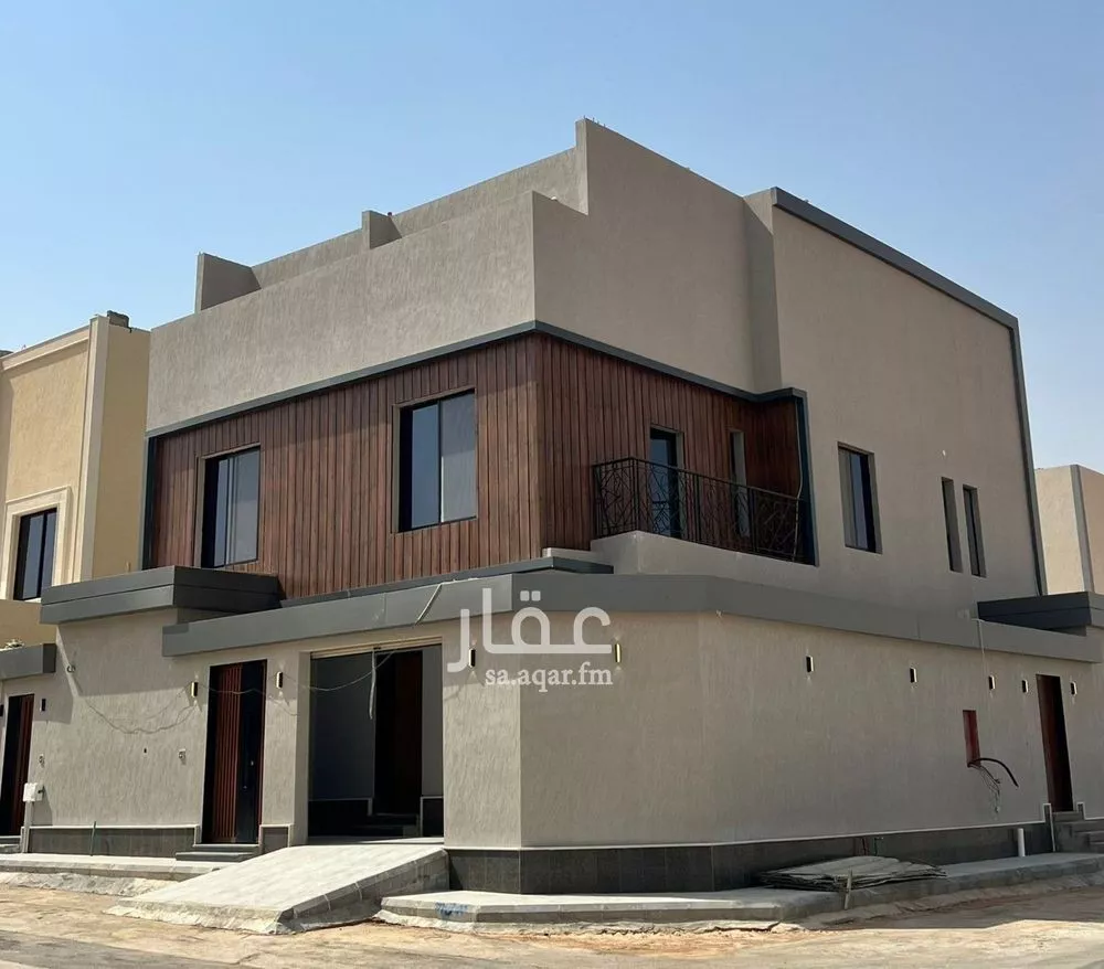 فيلا 5 غرف في الرمال 2