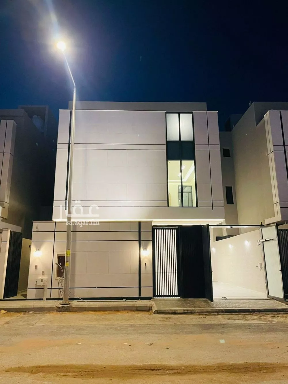 فيلا 5 غرف في الرمال 1