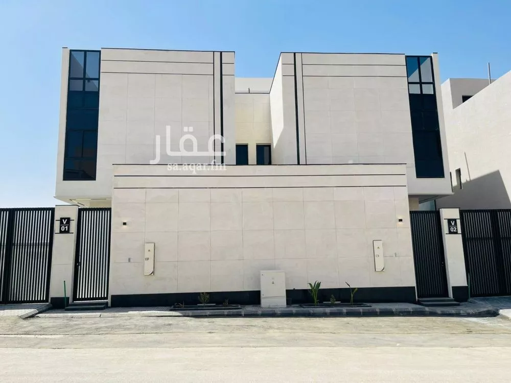 6 bedroom villa in Ash Sharq 1