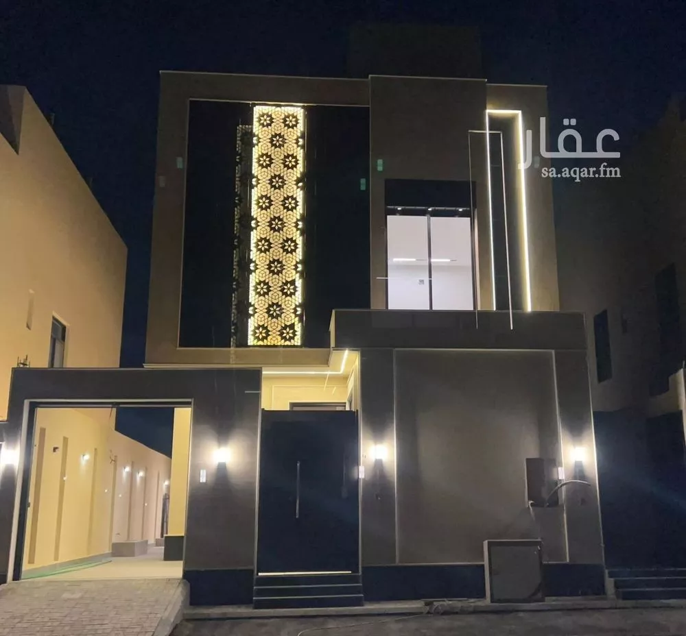 4 bedroom villa in Ash Sharq 1