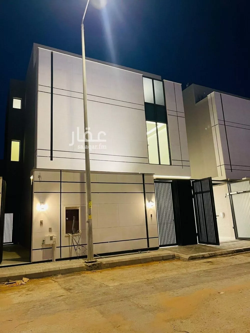 فيلا 5 غرف في الرمال 2