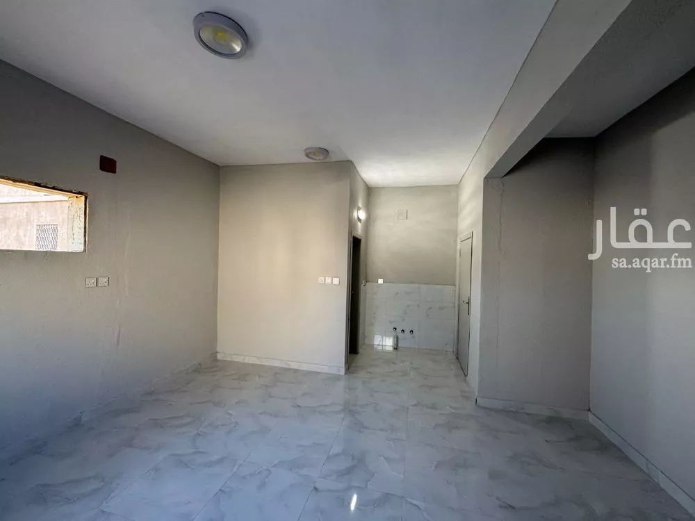 20 bedroom building in Al Amal, Riyadh 9