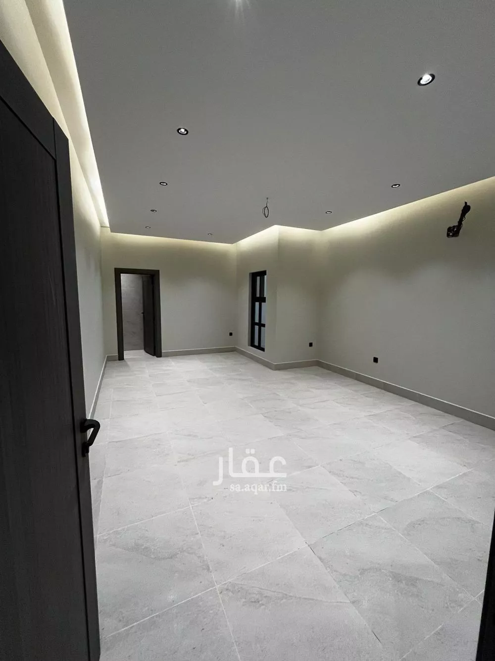 شقة 5 غرف في ظهرة لبن 1