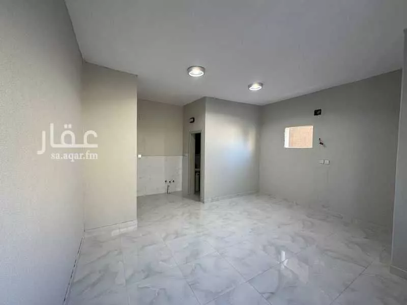 312 sqm building in Al Amal 4