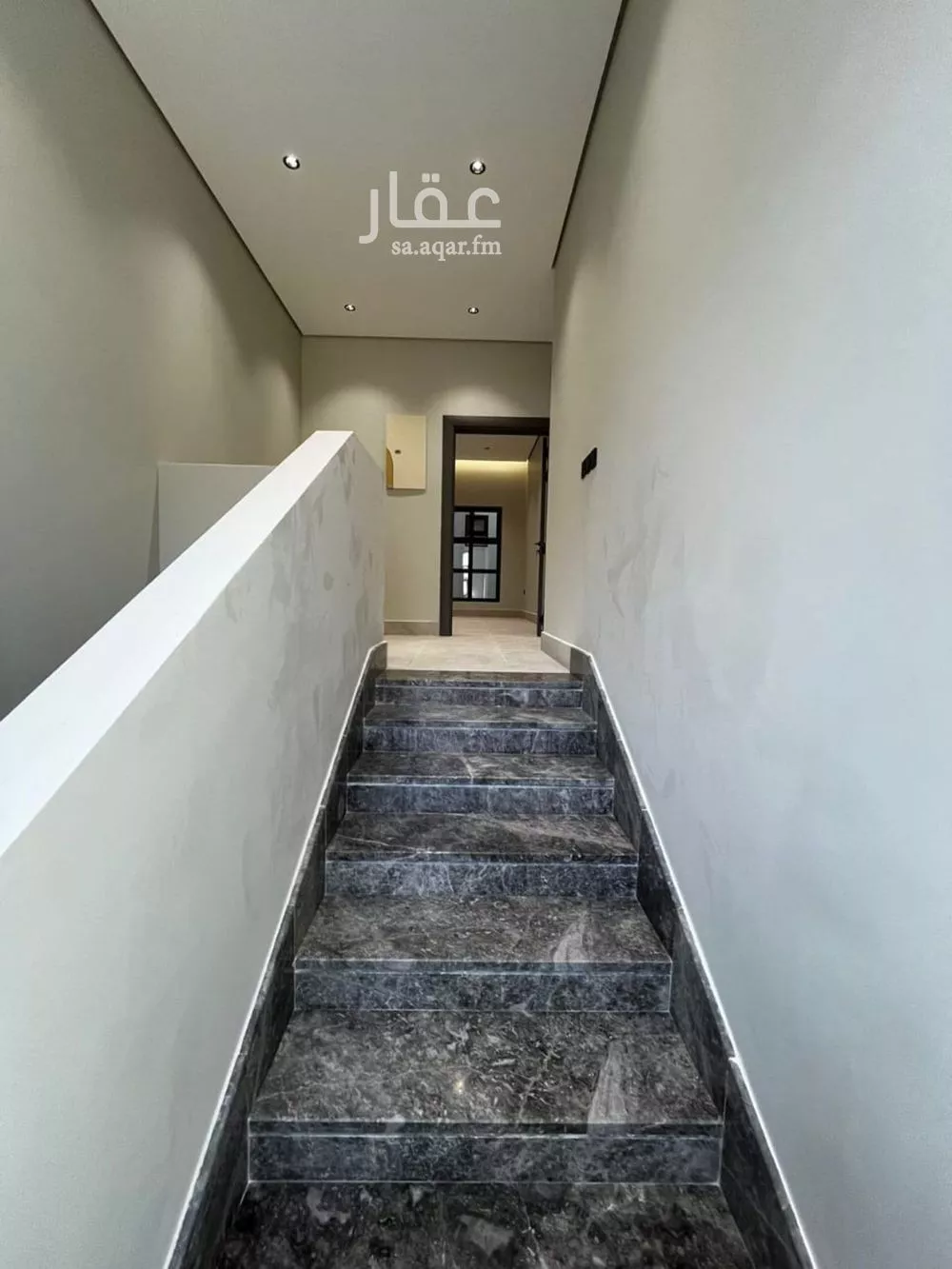 4 bedroom apartment in Dhahrat Laban 3