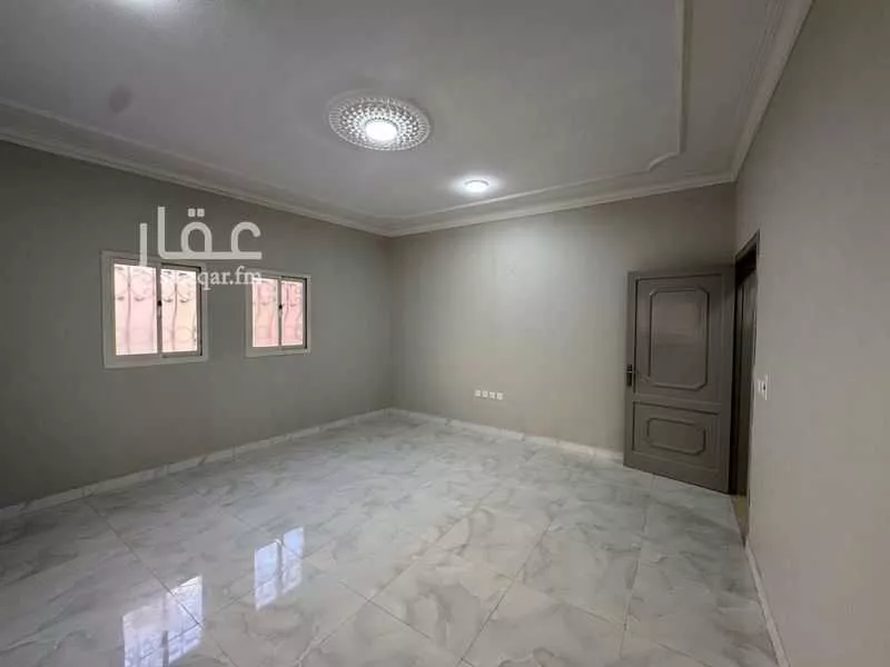 عمارة 107 م² في البطيحا 5
