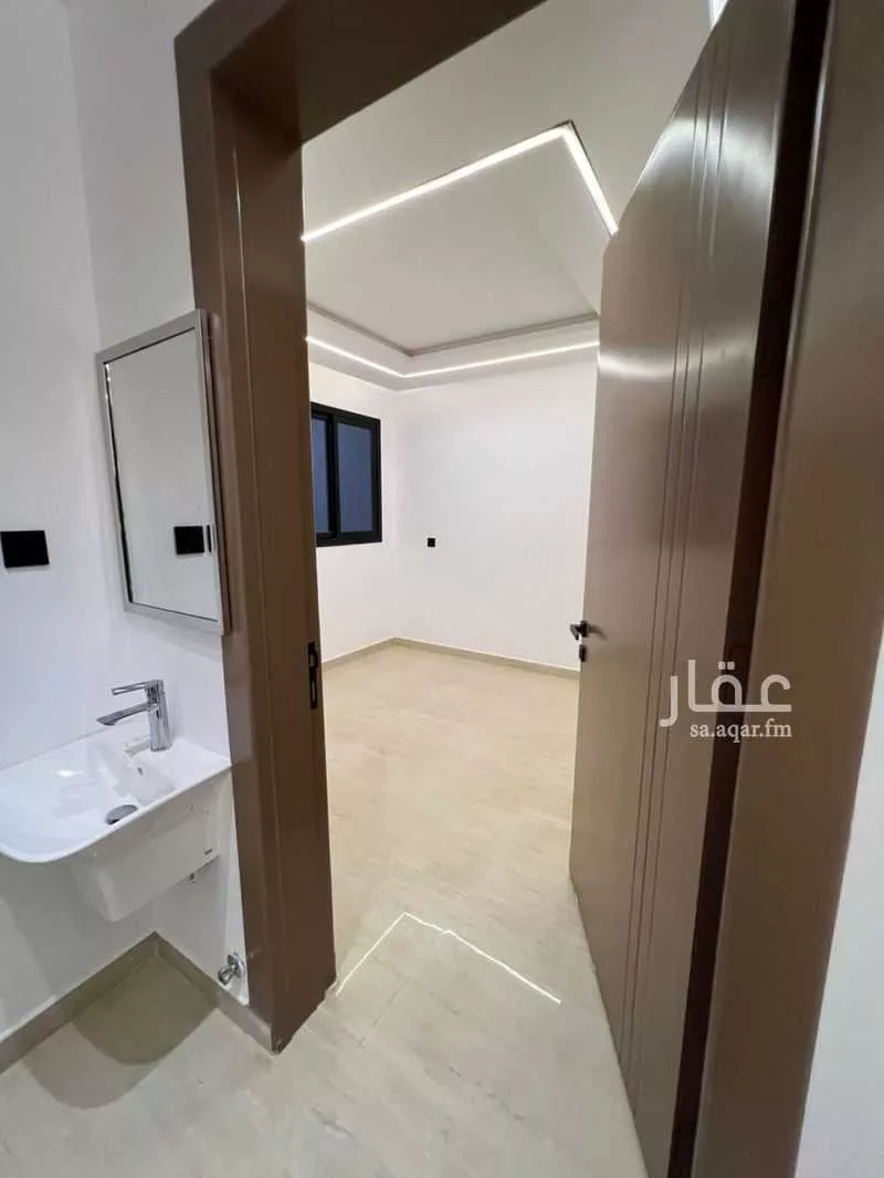 4 bedroom apartment in Al Hazm 5