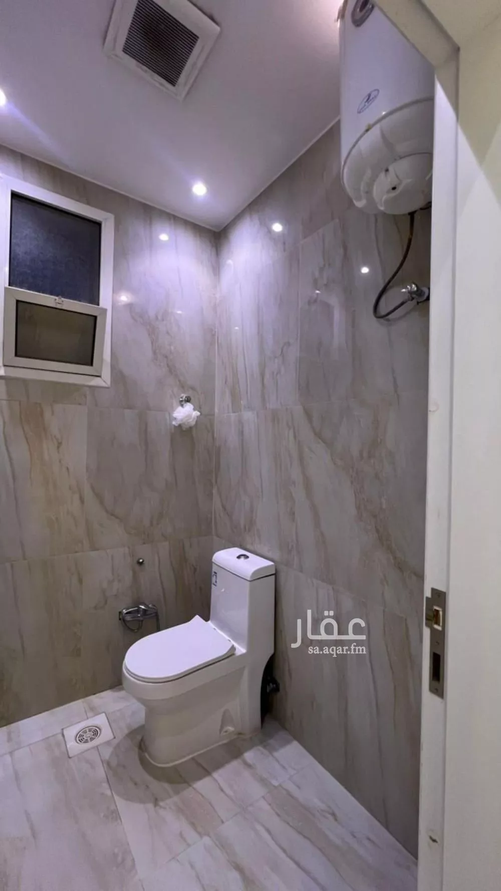 شقة 3 غرف في العارض 3