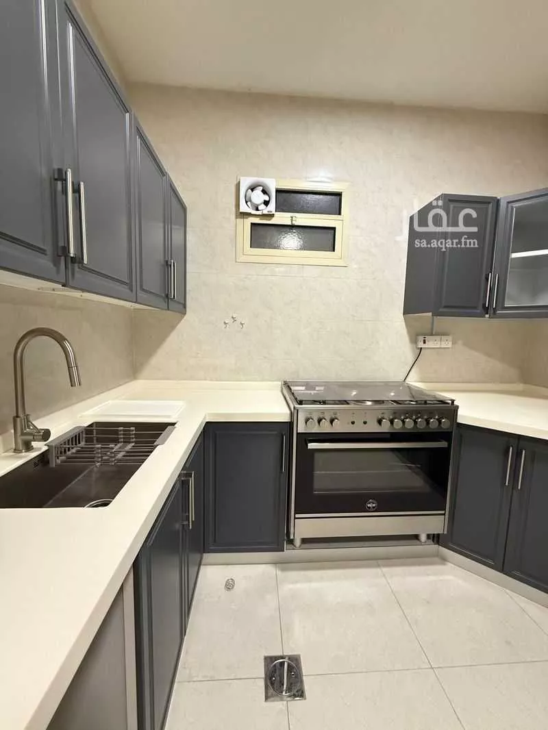 3 bedroom apartment in Al Wahah 5