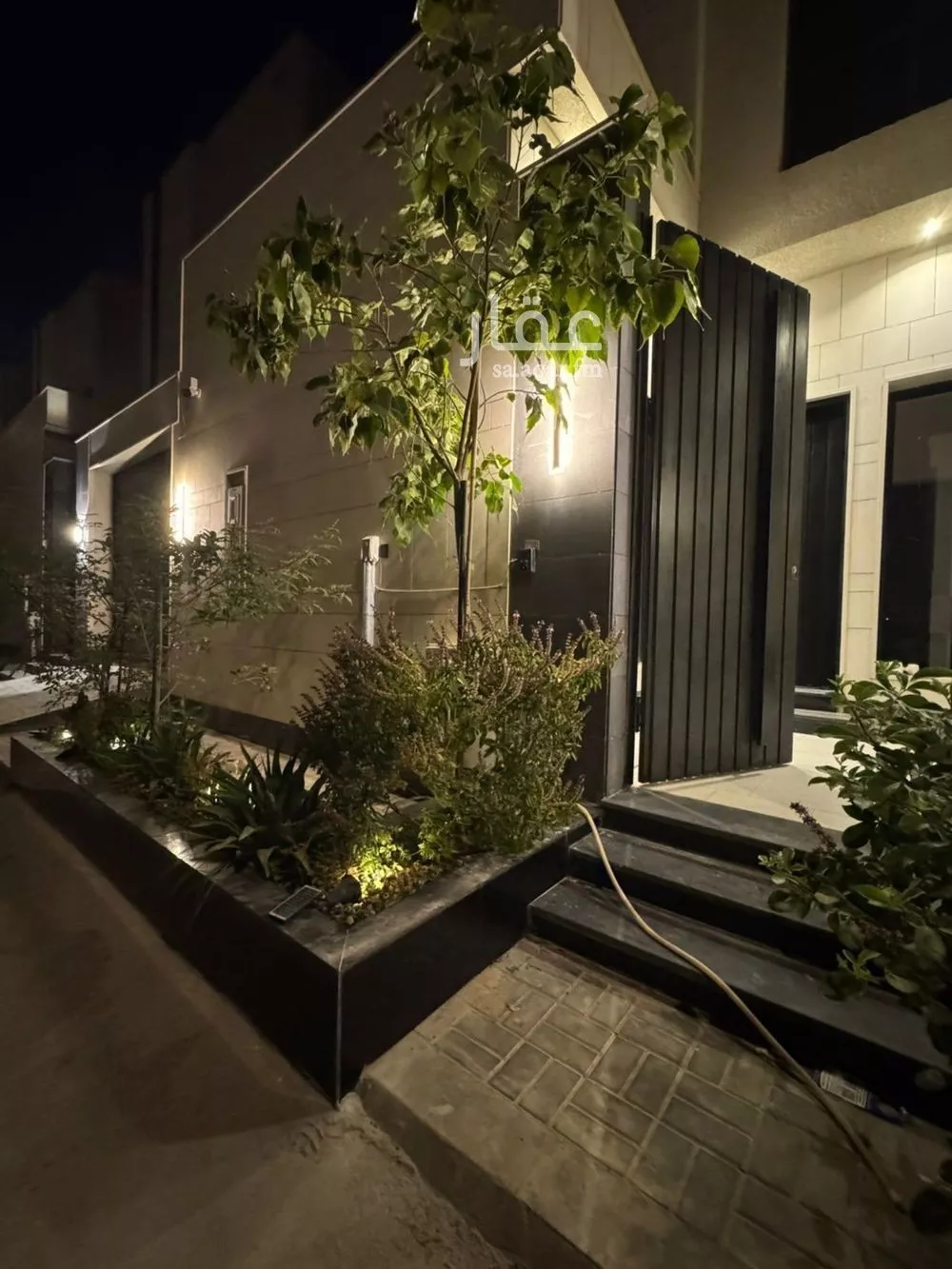 6 bedroom villa in Al Narjis 2