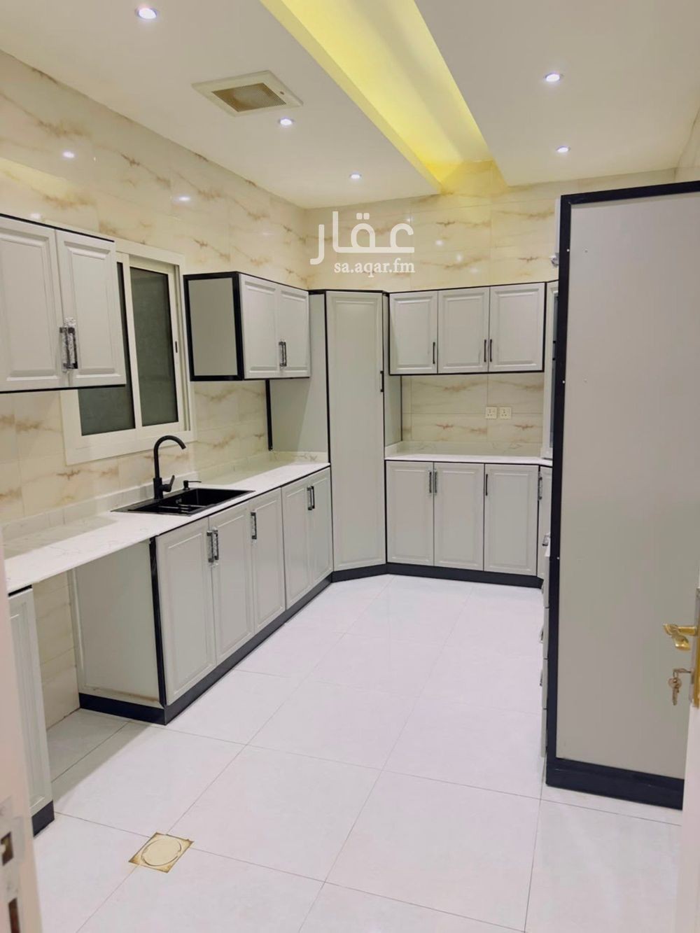 4 bedroom apartment in Al Mahdiyyah, Riyadh 4