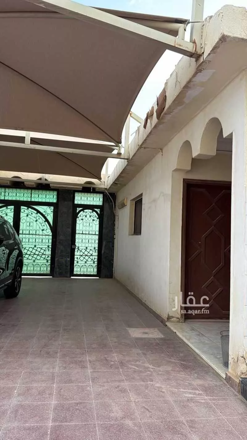12 bedroom villa in Ulaishah, Riyadh 15