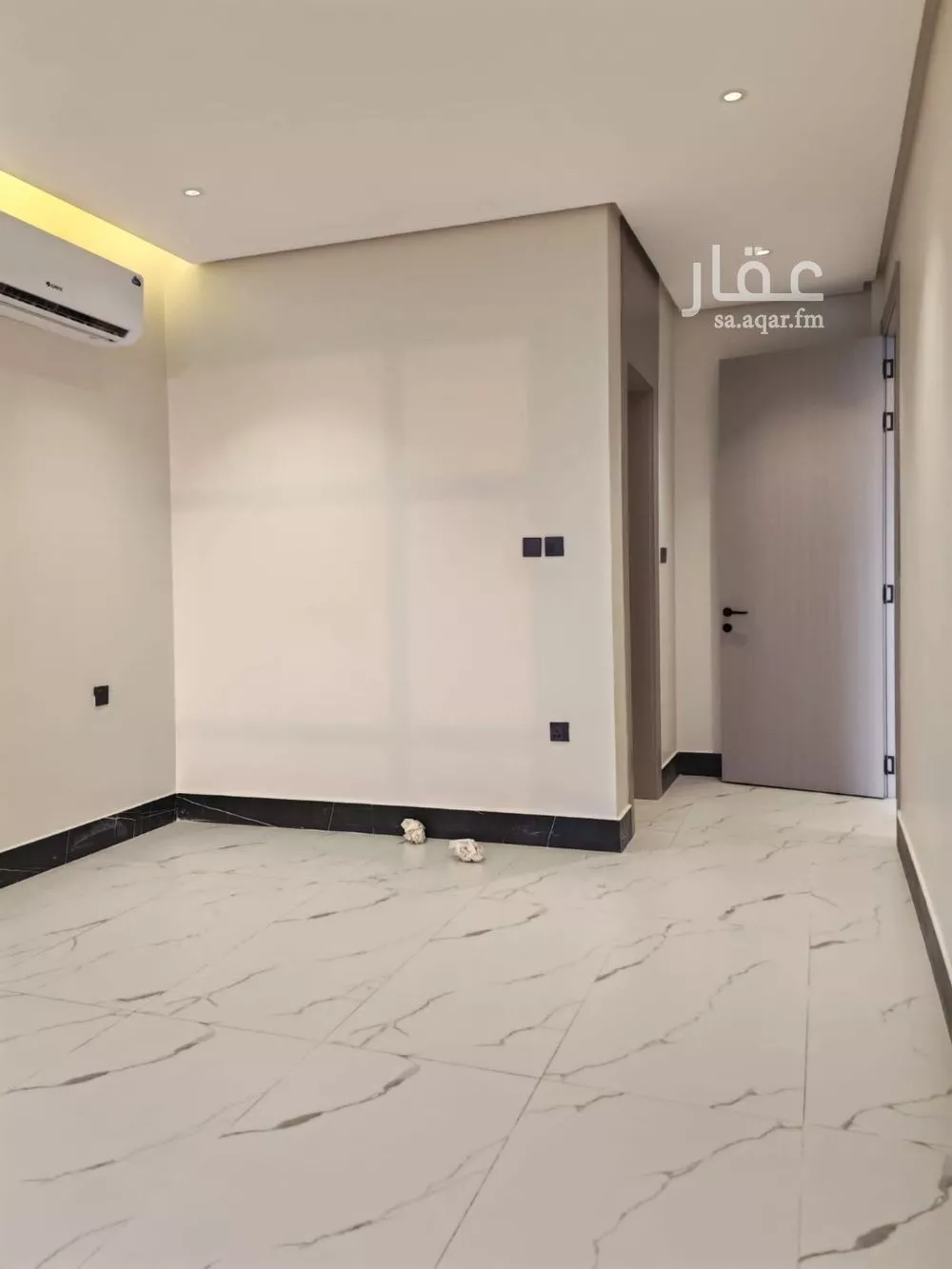 شقة 5 غرف في الشاطئ الغربي 3