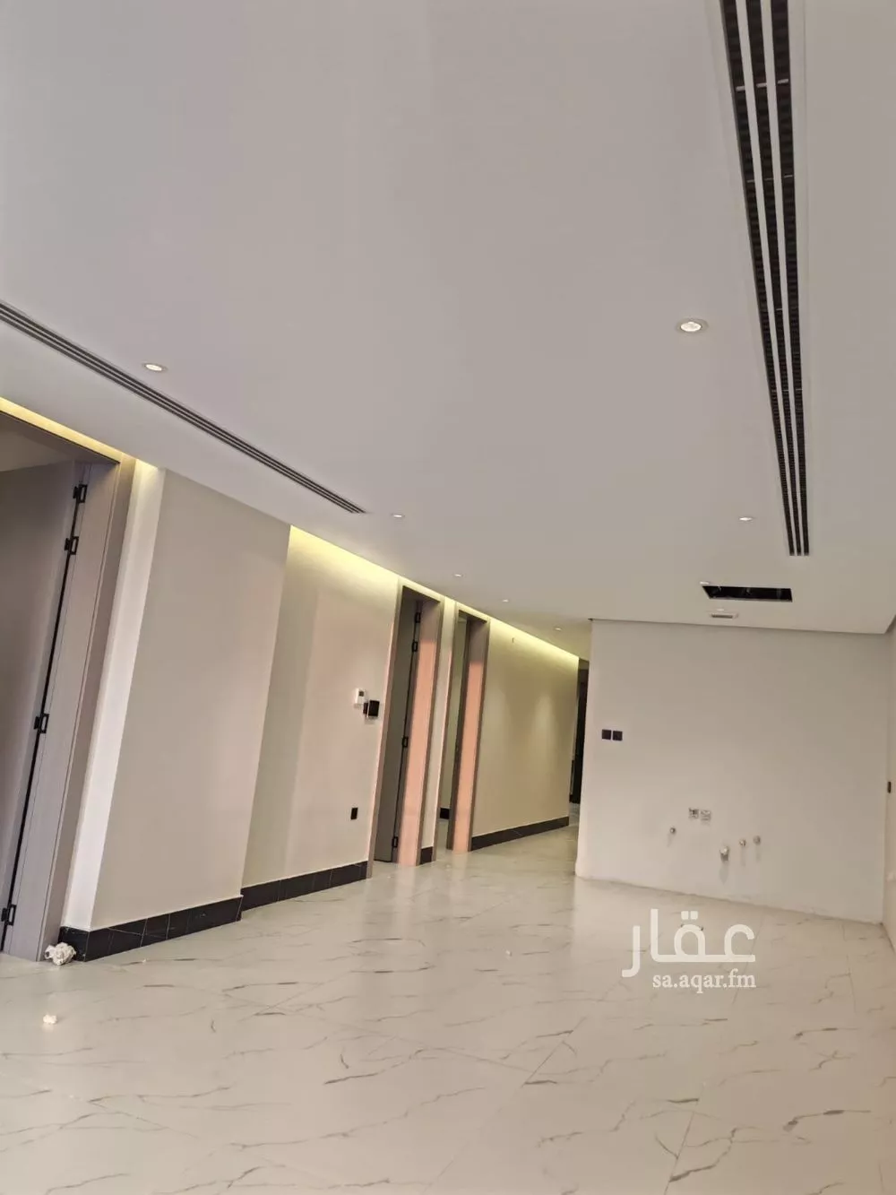 شقة 5 غرف في الشاطئ الغربي 2