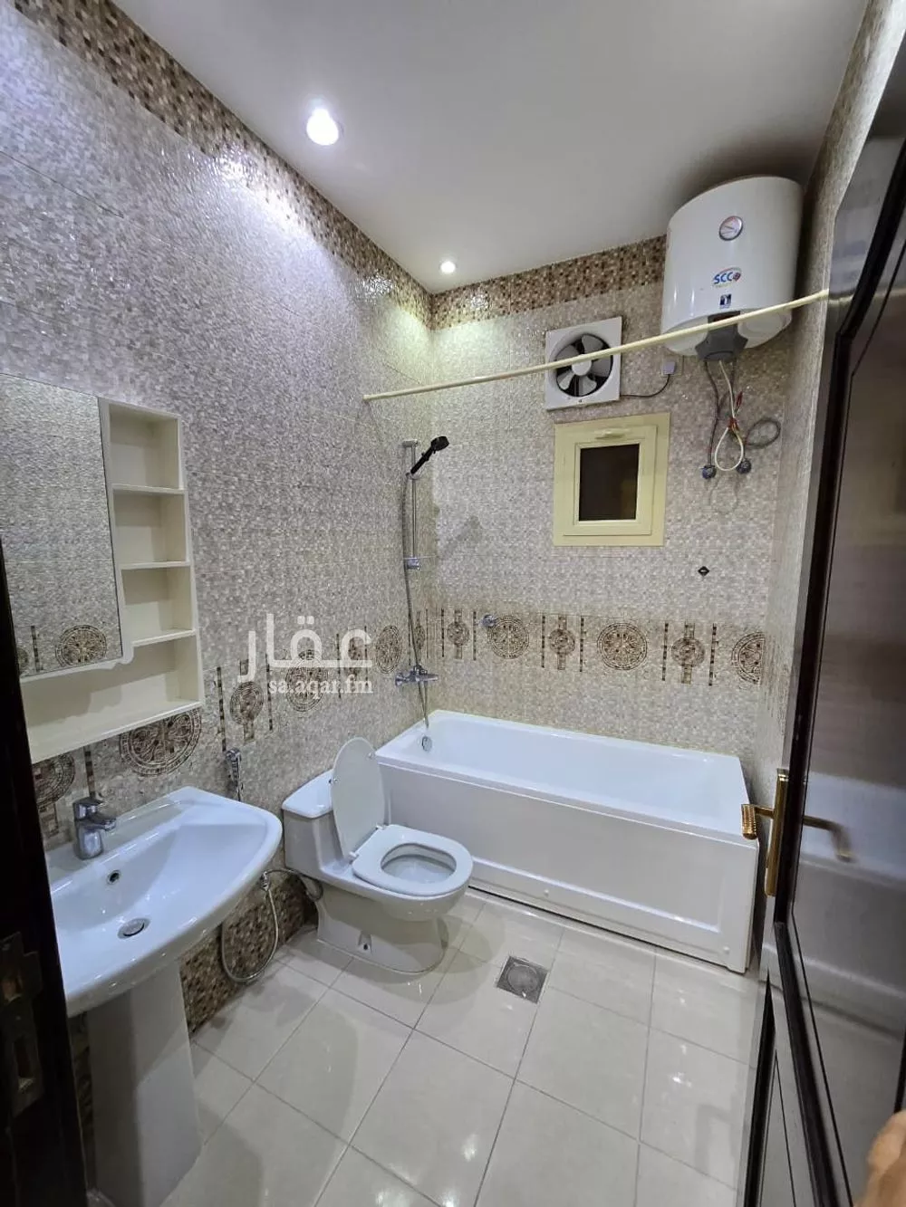 4 bedroom apartment in Al Mab'outh, Madinah 9