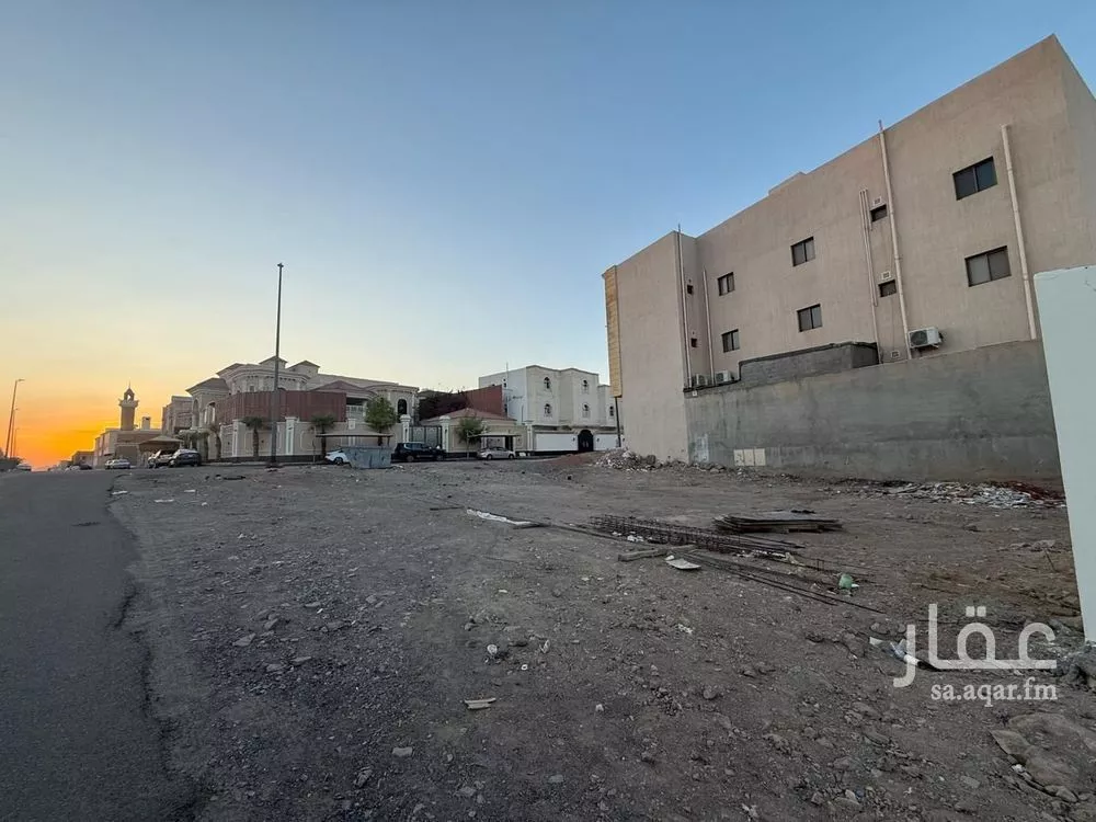 land in Mudhainib, Madinah 3
