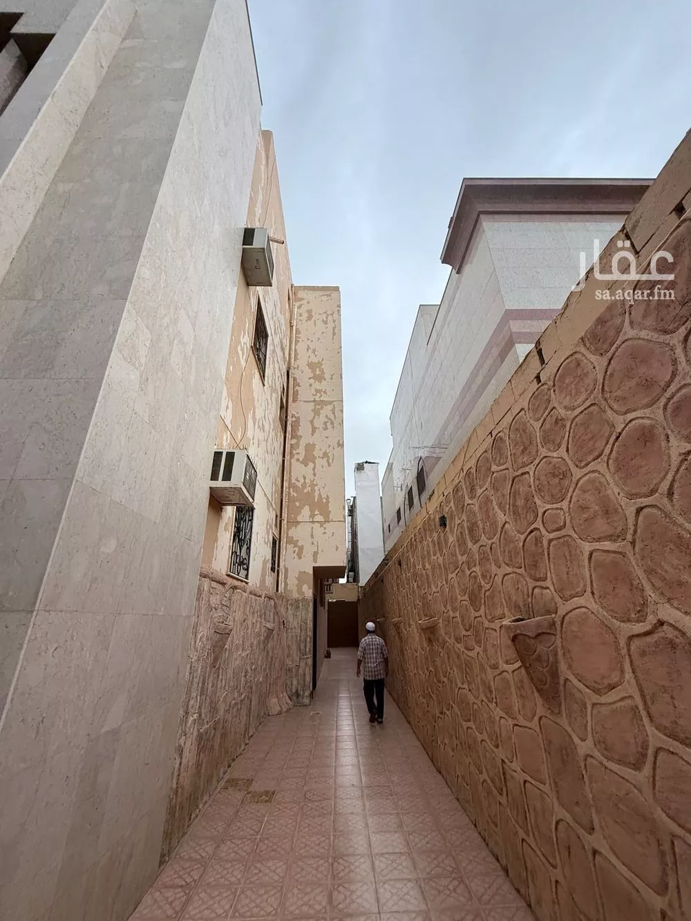 5 bedroom apartment in Al Ahn 2