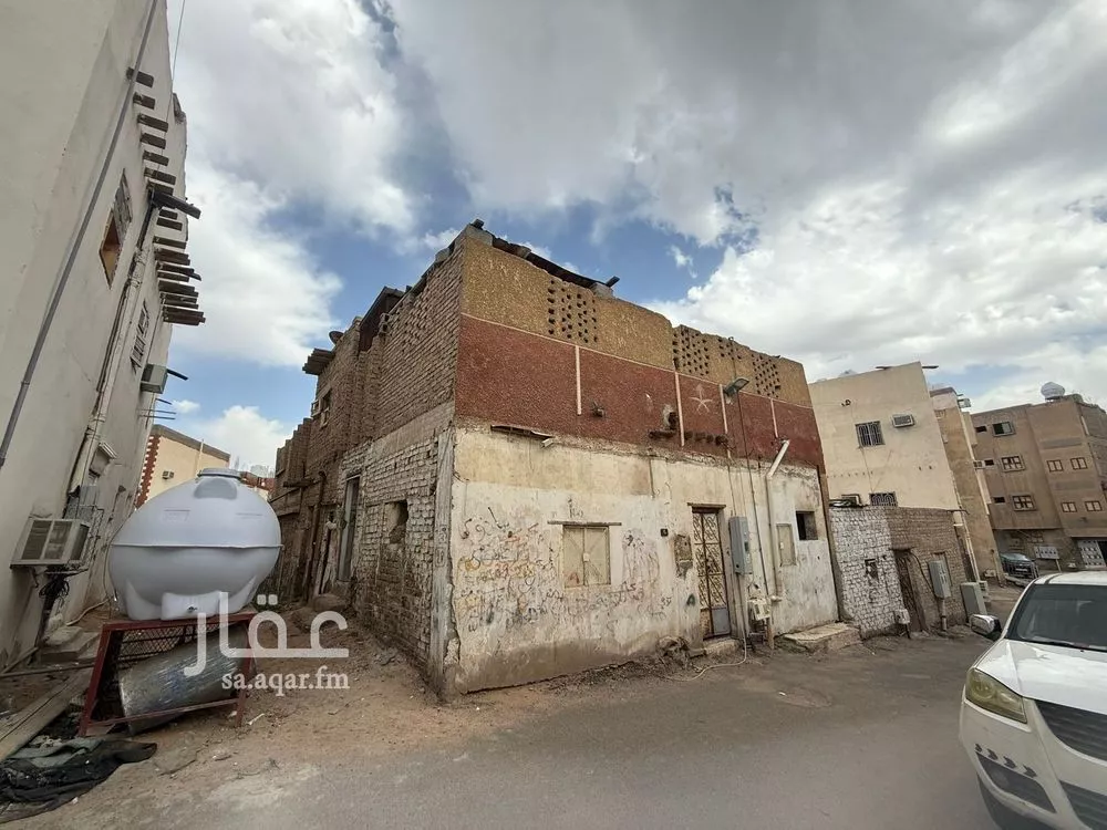 5 bedroom building in Al Anabis, Madinah 16