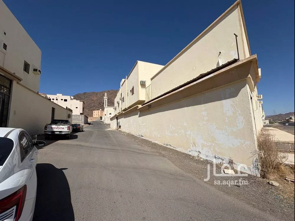 10 bedroom building in Al Nakheel, Madinah 6