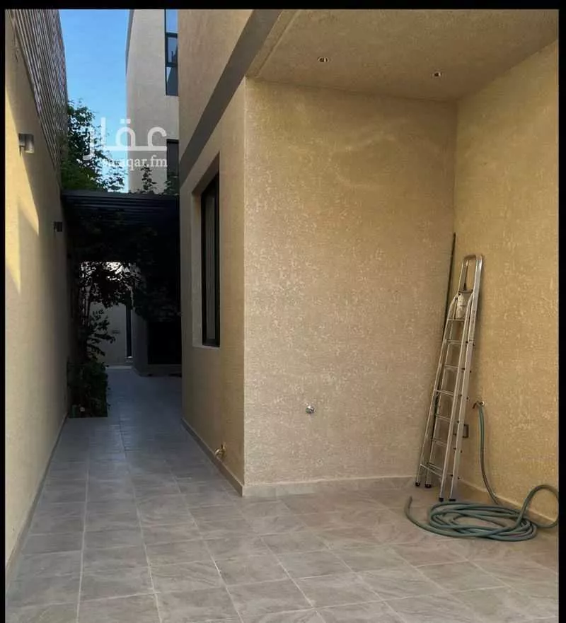 6 bedroom villa in Al Narjis 5