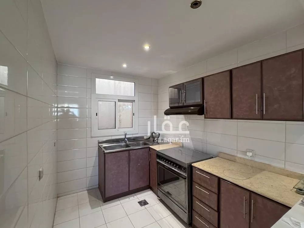 4 bedroom apartment in Al Rabie, Riyadh 7