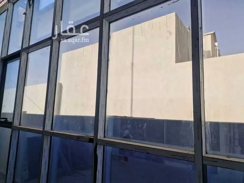 6303 sqm office in Al Yasmin 1