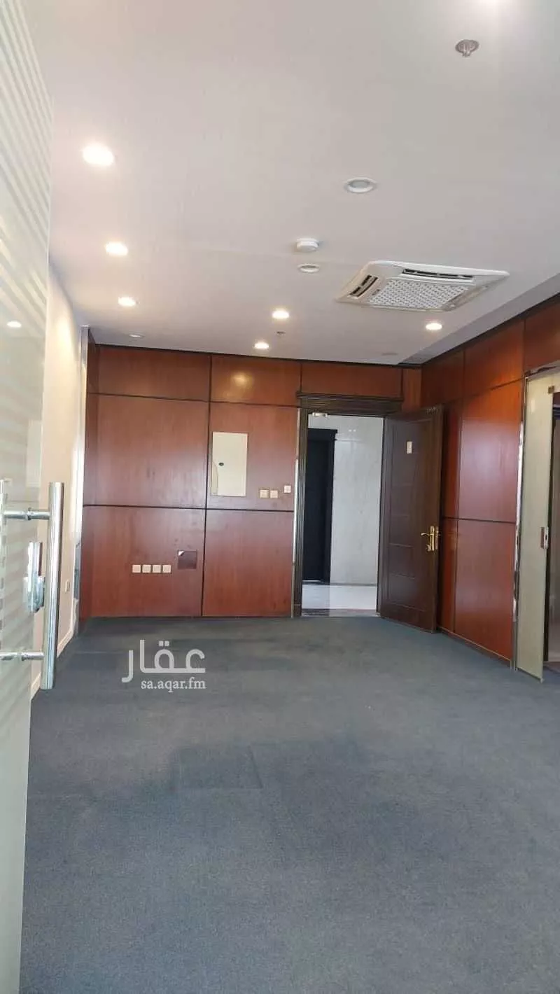 2 bedroom office in Al Yasmin, Riyadh 4