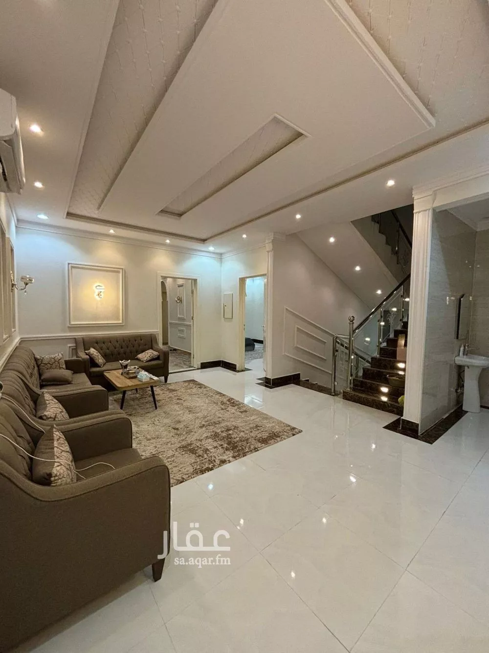 فيلا 6 غرف في طويق 1